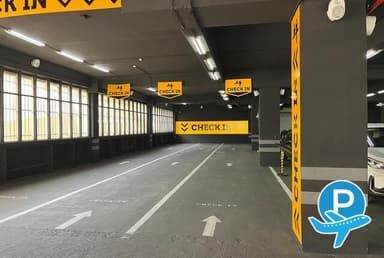 Easy Parking Lisbon - Lisboa, Alameda das Comunidades Portuguesas (disabled) 5