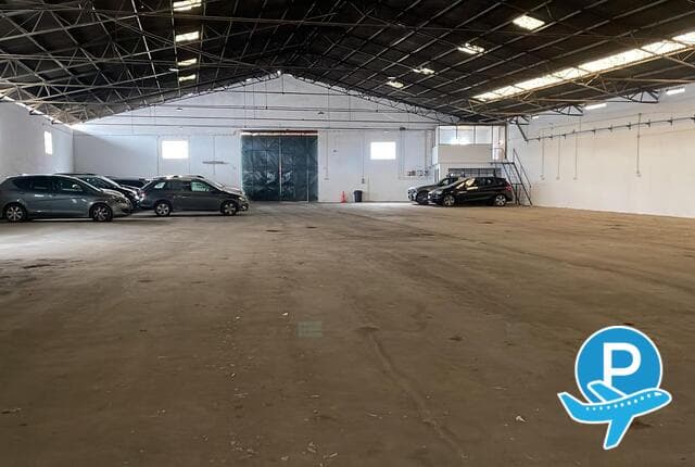 Top Parking - Lisboa - Sacavém, Quinta do Carmo - Rua B Lt.43 2