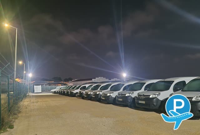 Check-In Park Valet - Lisboa, R. Projectada A Camarate (disabled) 5