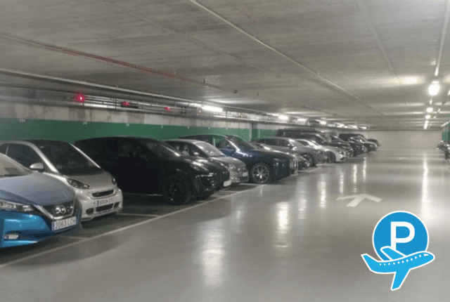 Pak Parking - Barcelona, Josep Tarradellas Barcelona-El Prat Airport (disabled) 1