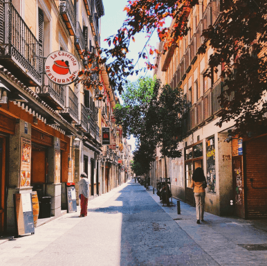 Aparcar en Madrid Central: Guía actualizada 2023